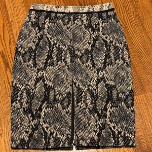 Elie Tahari snake print wool blend midi pencil skirt